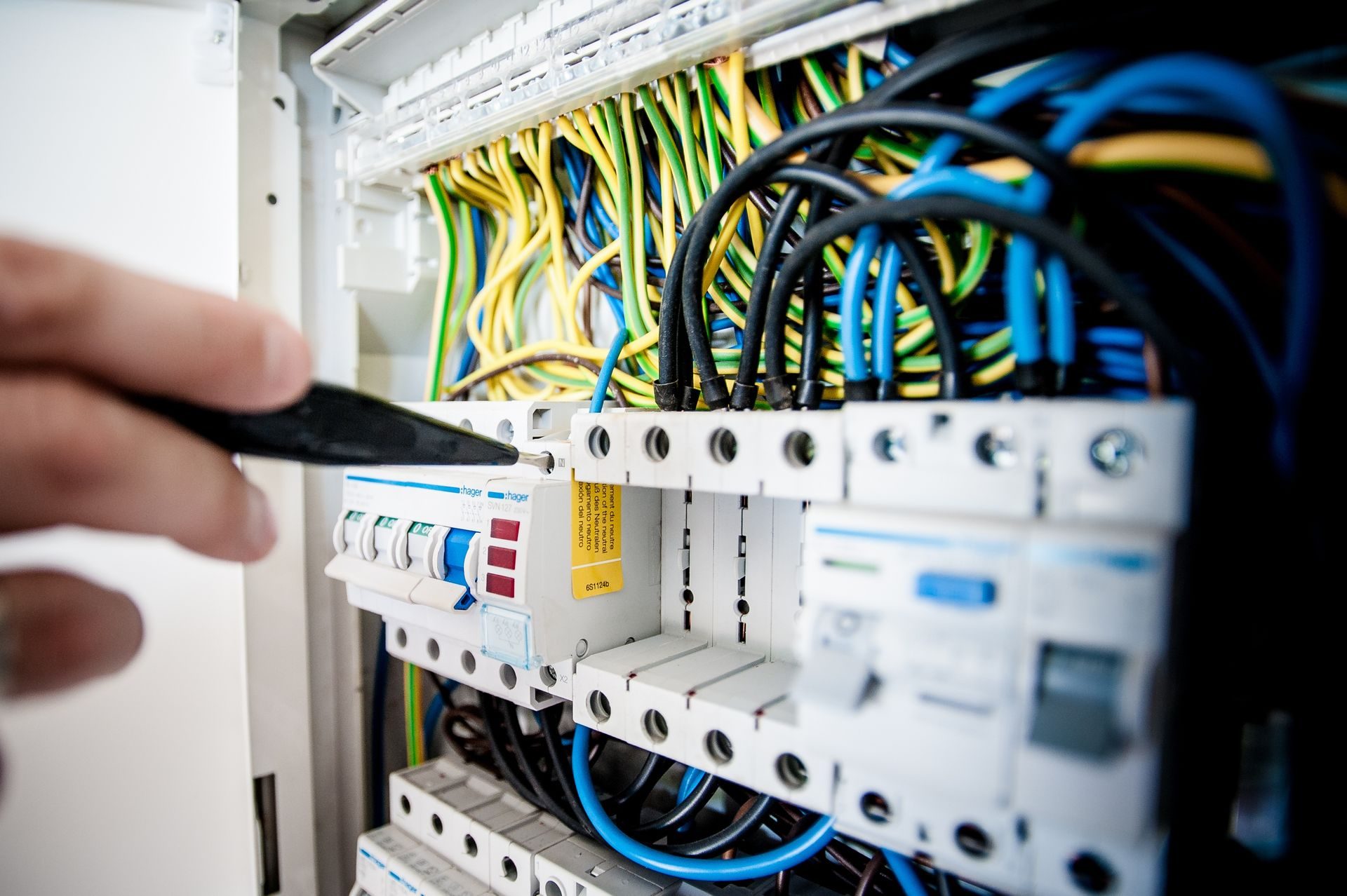 Service panels sized for today's Bay Area homes